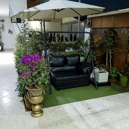 Hostal Caprichos Huacho Exterior photo